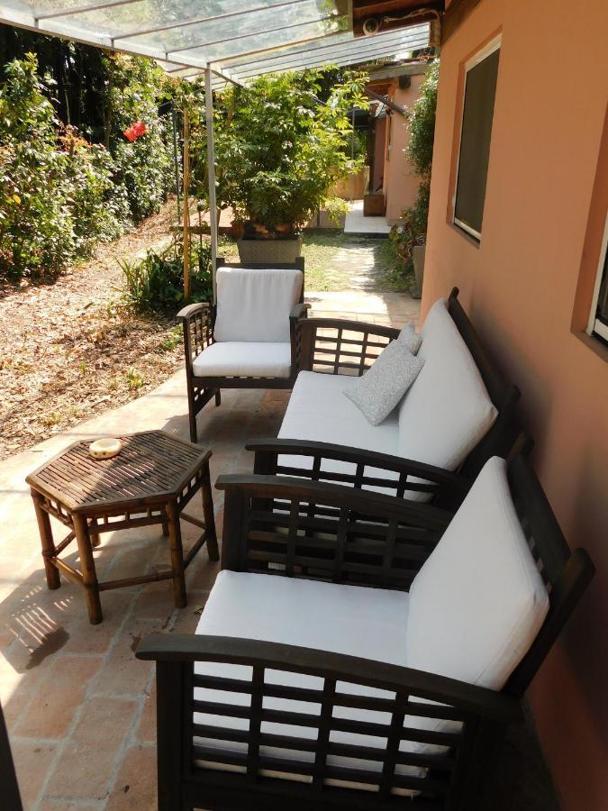 Appartamento Con Piscina Immersa Nel Verde Cascina Ngoại thất bức ảnh
