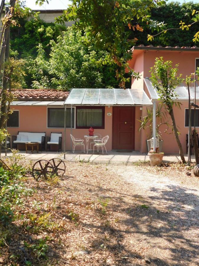 Appartamento Con Piscina Immersa Nel Verde Cascina Ngoại thất bức ảnh