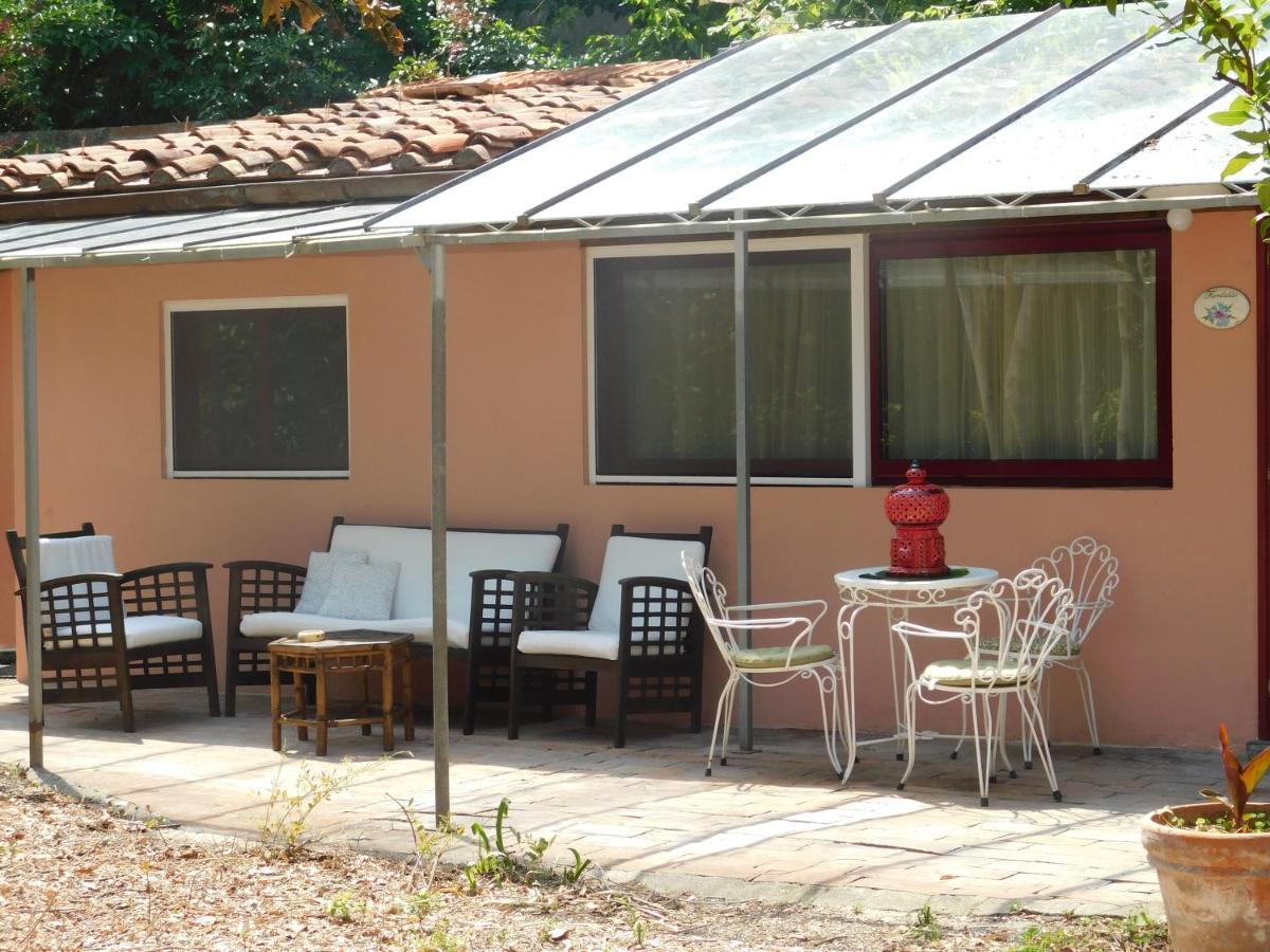 Appartamento Con Piscina Immersa Nel Verde Cascina Ngoại thất bức ảnh