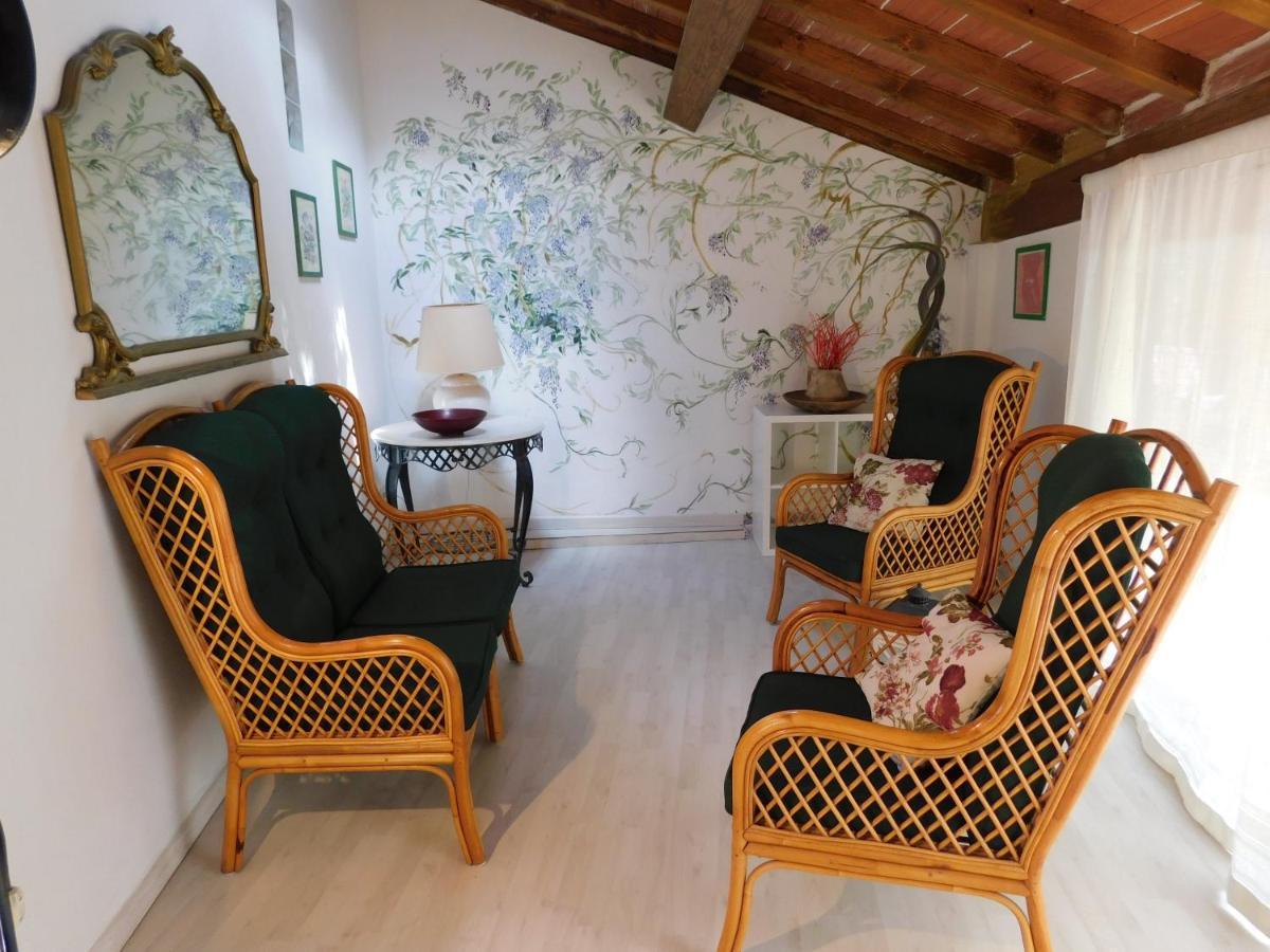 Appartamento Con Piscina Immersa Nel Verde Cascina Ngoại thất bức ảnh
